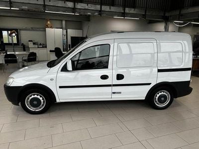 Gebraucht Opel Combo Business 90 PS (66 kW) 2011 Weiß Van / Kleinbus