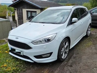 Gebraucht Ford Focus Titanium 182 PS (133 kW) 2014 Weiß Kombi