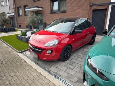 Usado Opel Adam Edition 101 HP (74 kW) 2017 Vermelho Citadino