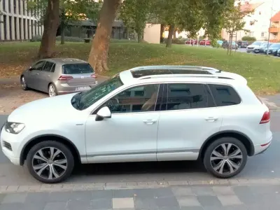 Gebraucht VW Touareg Edition 245 PS (180 kW) 2013 Weiß SUV