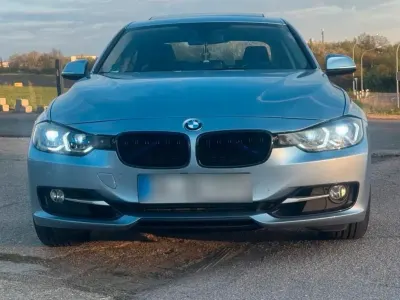 Gebraucht BMW 328 245 PS (180 kW) 2012 Blau Limousine