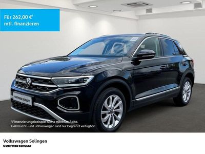 Second-hand VW T-Roc Style 150 CP (110 kW) 2022 Negru SUV