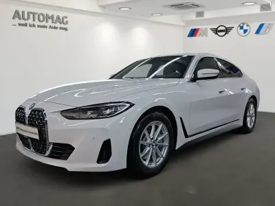 Gebraucht BMW 430 Sport Line 245 PS (180 kW) 2023 Alpinweiss iii Coupé