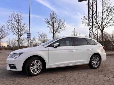 Weiß Gebraucht 2018 Seat Leon ST 4Drive Kombi | 11.650 € (Fairer Preis)