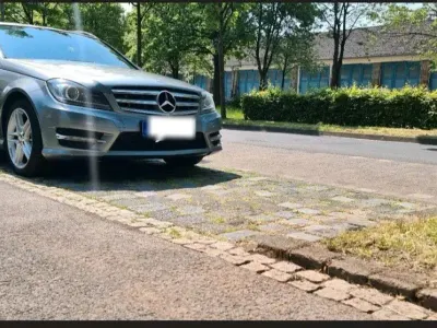 Gebraucht Mercedes 350 265 PS (194 kW) 2012 Schwarz Limousine