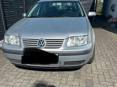 Brugt VW Bora 90 HK (66 kW) 2001 Sølv Sedan