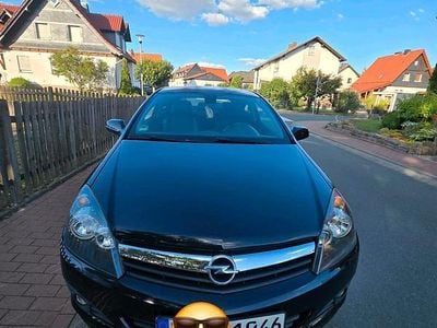 Opel Astra GTC