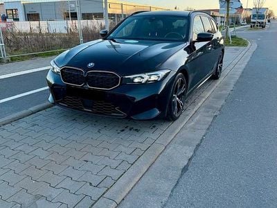 Gebraucht BMW 320 M Sport 190 PS (139 kW) 2022 Schwarz Kombi