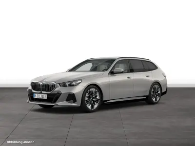 Gebraucht BMW i5 Comfort Edition 250 kW (340 PS) 2025 Kombi