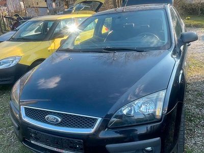 Gebraucht Ford Focus 146 PS (107 kW) 2005 Schwarz Limousine
