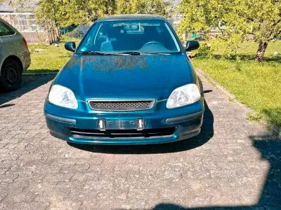 Usata Honda Civic 125 CV (91 kW) 1997 Utilitaria