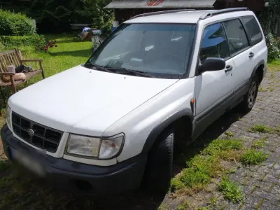 Gebraucht Subaru Forester 122 PS (89 kW) 2000 Weiß SUV