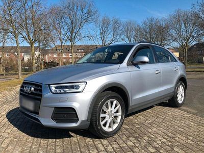 Usata Audi Q3 Design 150 CV (110 kW) 2015 Argento SUV
