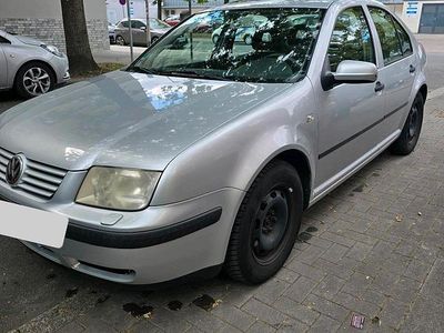 VW Bora