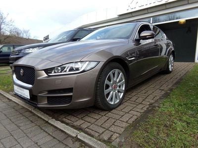 Gebraucht Jaguar XE Prestige 179 PS (131 kW) 2018 Braun Limousine