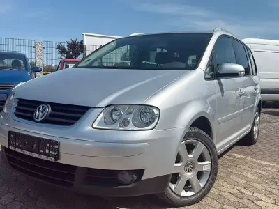 Gebraucht VW Touran 150 PS (110 kW) 2004 Silber Van / Kleinbus