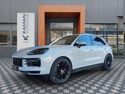 Gebraucht Porsche Cayenne E-Hybrid 470 PS (345 kW) 2024 Grau SUV