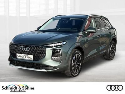 Neu Audi Q3 Sport 150 PS (110 kW) 2026 Grün SUV