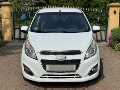 Gebraucht Chevrolet Spark LS 68 PS (50 kW) 2013 Weiß Kleinwagen