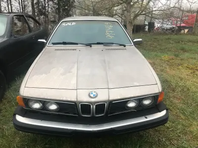 Gebraucht BMW 633 197 PS (144 kW) 1984 Gold Coupé