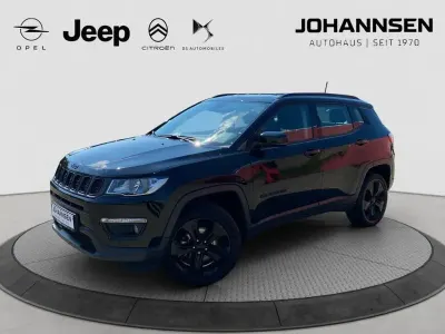 Gebraucht Jeep Compass Night Eagle 140 PS (102 kW) 2019 Diamond black SUV