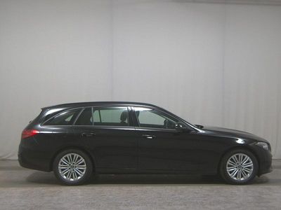 Gebraucht Mercedes C220 220 PS (161 kW) 2023 Schwarz Limousine