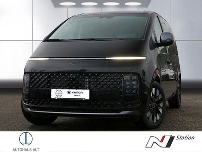 Neu Hyundai Staria Signature 224 PS (164 kW) 2025 Schwarz Van / Kleinbus
