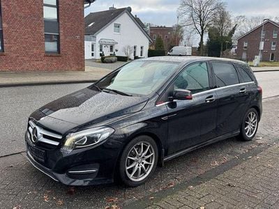 Usata Mercedes B180 Edition 109 CV (80 kW) 2015 Nero Monovolume