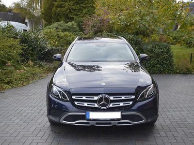 Gebraucht Mercedes E220 All-Terrain 194 PS (142 kW) 2018 Blau Kombi