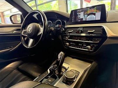 Gebraucht BMW 520 M Sport 190 PS (139 kW) 2017 Schwarz Limousine