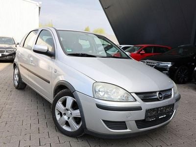 Gebraucht Opel Corsa Enjoy 80 PS (58 kW) 2004 Starsilber iii m2 Kleinwagen