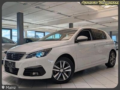 Gebraucht Peugeot 308 Allure 96 PS (70 kW) 2018 Weiss Limousine