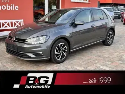 Gebraucht VW Golf VII Join 116 PS (85 kW) 2019 Indiumgrau Limousine