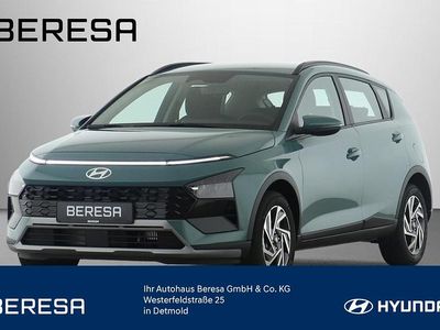 Neu Hyundai Bayon Comfort 101 PS (74 kW) 2025 Grün SUV