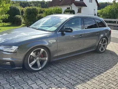 Gebraucht Audi A4 S-Line 190 PS (139 kW) 2015 Grau Kombi