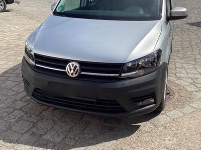 Silber Gebraucht 2020 VW Caddy Van / Kleinbus | 15.200 € (Teuer)