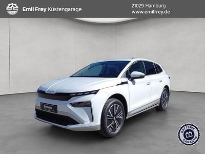 Weiß Gebraucht 2025 Skoda Enyaq iV Loft SUV | 39.975 € (Fairer Preis)