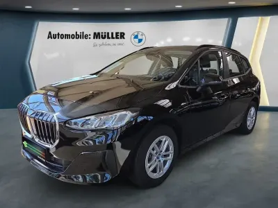 Gebraucht BMW 225 Active Tourer 136 PS (100 kW) 2023 Schwarz Van / Kleinbus