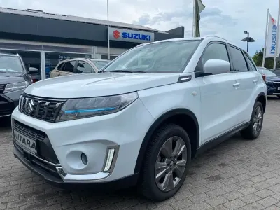 Gebraucht Suzuki Vitara Comfort 129 PS (94 kW) 2022 Weiß SUV