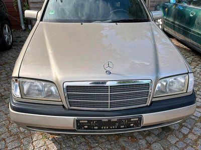 Mercedes C200