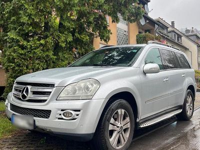 Usata Mercedes 320 224 CV (164 kW) 2007 Argento SUV