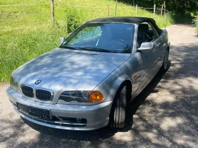 Gebraucht BMW 320 Cabriolet 170 PS (125 kW) 2003 Silber Cabrio