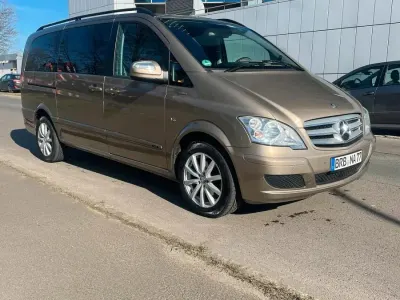 Gebraucht Mercedes Viano 225 PS (165 kW) 2010 Gold Van / Kleinbus