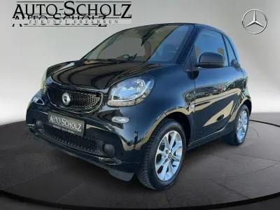 Gebraucht Smart ForTwo Coupé 71 PS (52 kW) 2019 Schwarz Coupé