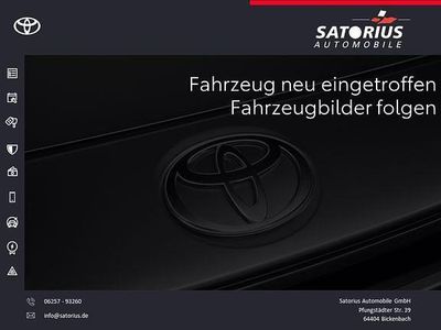 Gebraucht Toyota Yaris Hybrid 130 PS (95 kW) 2024 Urban khaki / schwarz