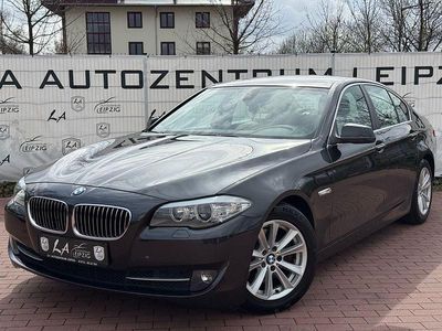 Gebraucht BMW 523 Sport Line 204 PS (150 kW) 2010 Grau Limousine