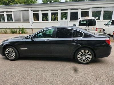 BMW 730