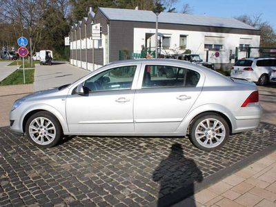 gebraucht Opel Astra 1.6 Edition/Alu/Klima/1-Hand/85Tkm/Tüv NEU.