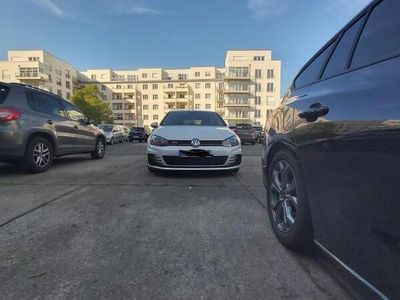VW Golf VII
