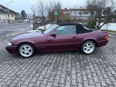 Rot Gebraucht 1993 Mercedes SL500 AMG Cabrio | 15.900 €